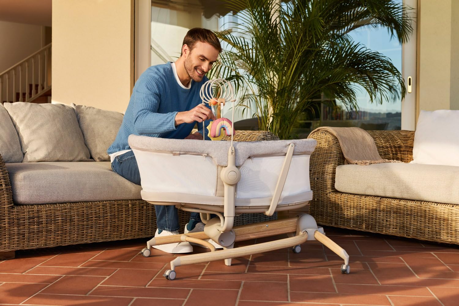 chicco-baby-hug-4-in-1-armonia-culla-sdraietta-seggiolone-e-sedia-da-tavolo-0-36 image 5